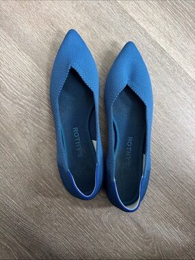 Rothy's Pointed Knit Flats in Bright Blue